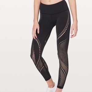 Lululemon black reveal tight precision leggings